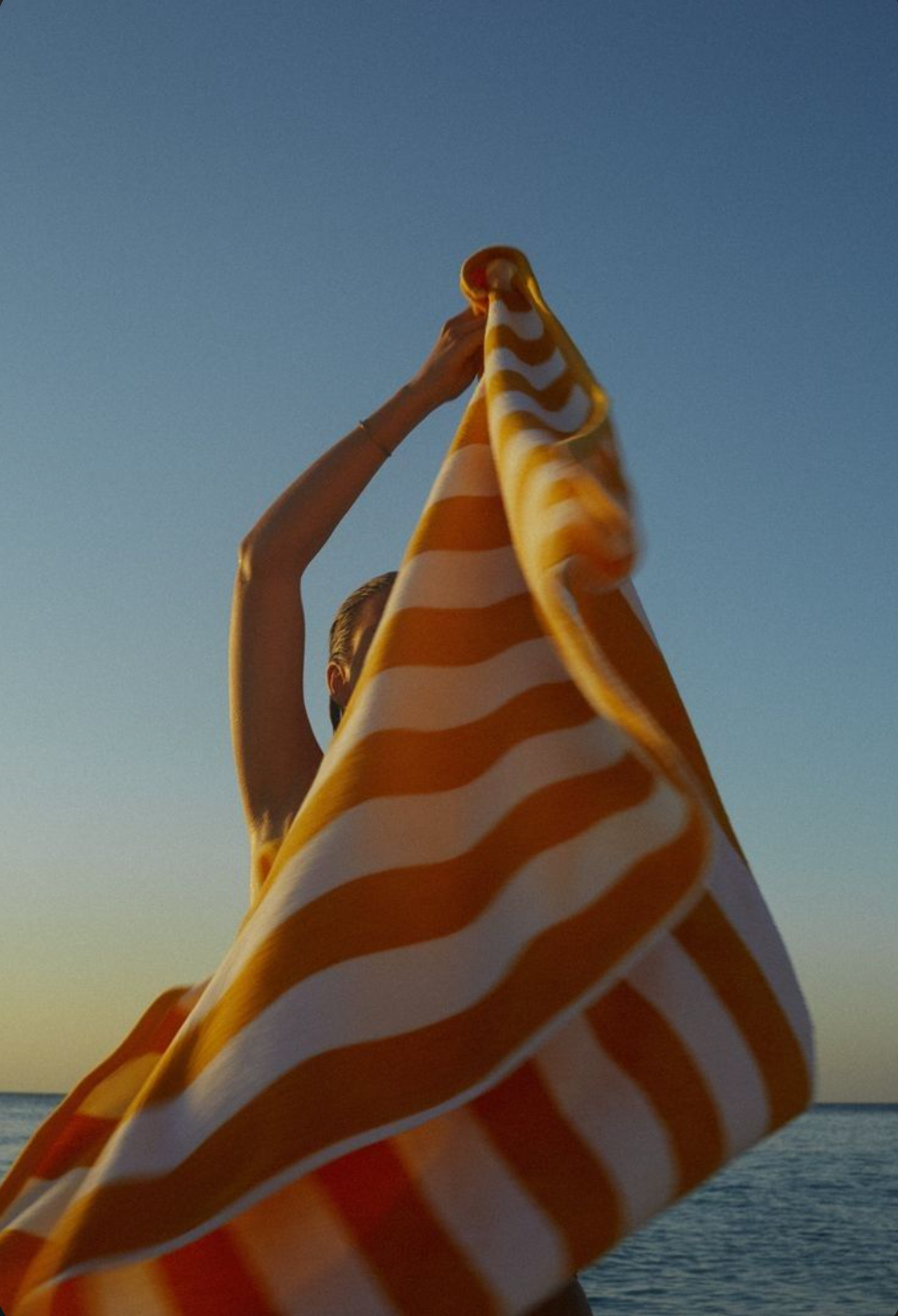 This Is How Much Sunscreen You Actually Need to Wear (Most People Get It Wrong)