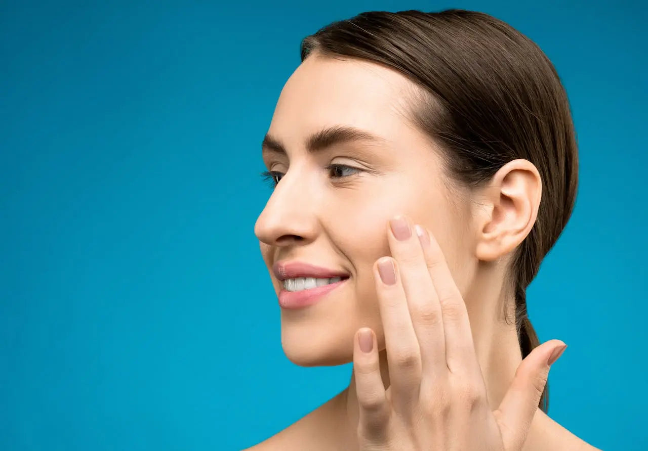 ¿Me pongo el protector solar antes o después del maquillaje?